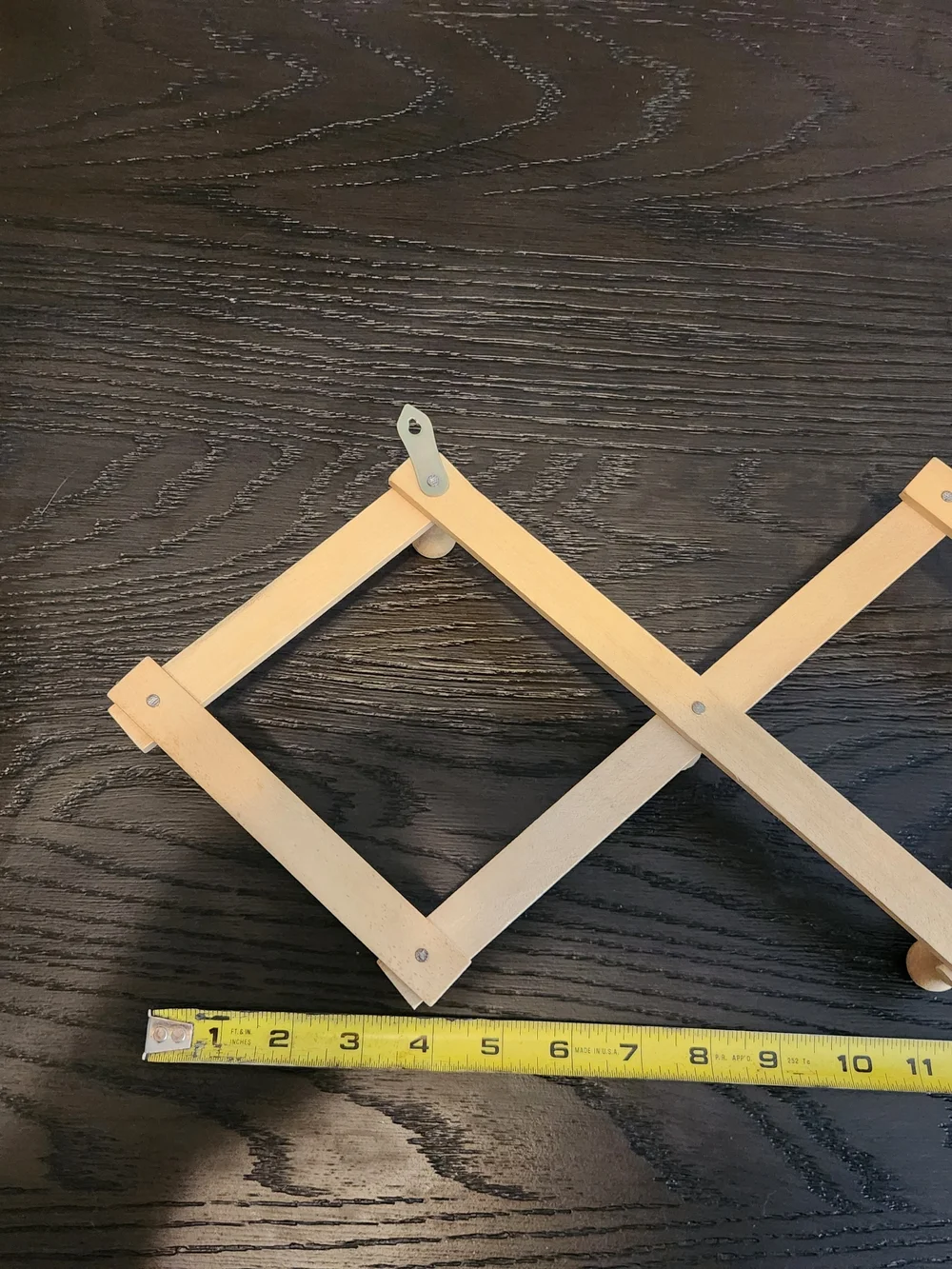Wooden Expandable Accordion Rack - Natural Wood Color W/ 13 Pegs